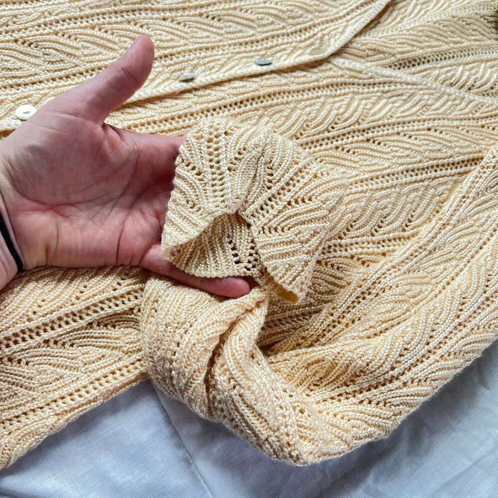 VTG Romantic Cottagecore Cardigan Butter Yellow Scalloped Knit S/M - Picture 8 of 16